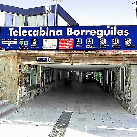 Plaza & Zona Baja Sierra Nevada